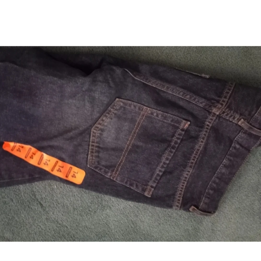 The Childrens Place husky size 14 boys blue jeans straight cut